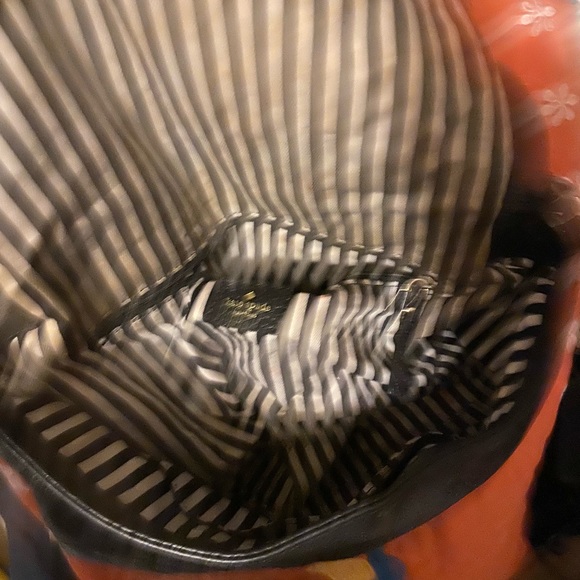 Kate spade bag . - Picture 3 of 5